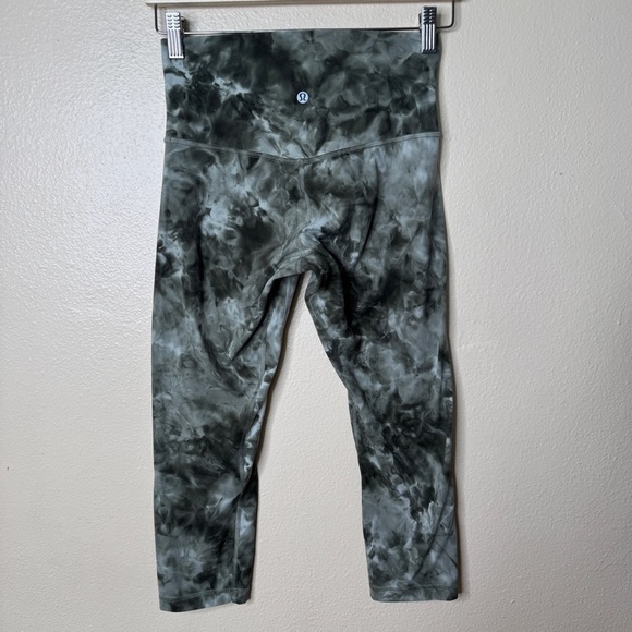 Lululemon Leggings Women’s 6 Align Diamond Dye Athletic Cropped High Rise - Picture 6 of 7